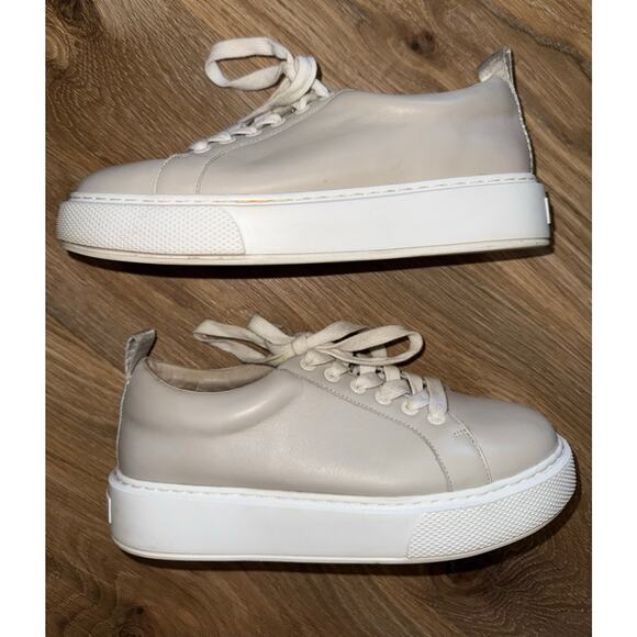 J Slides NYC  Size 7  Beige Lace Up Platform Modern Sneakers. - T6 - Picture 8 of 9